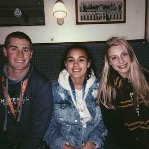 Meet your Posher, Shayla